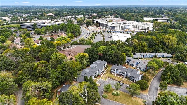 6610 Point Comfort Lane, Charlotte, NC 28226