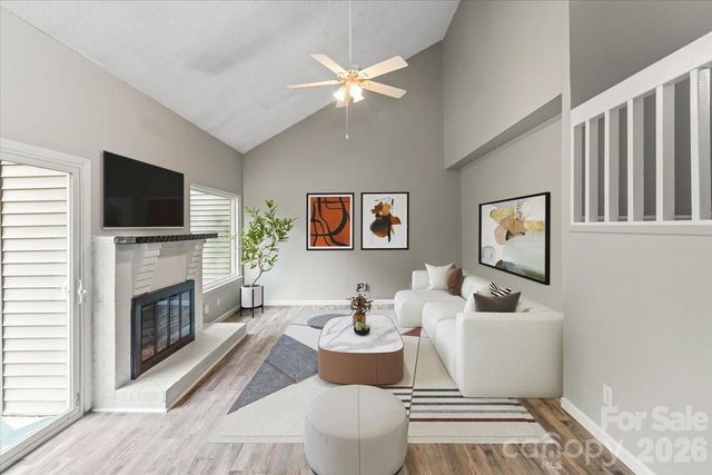 6610 Point Comfort Lane, Charlotte, NC 28226