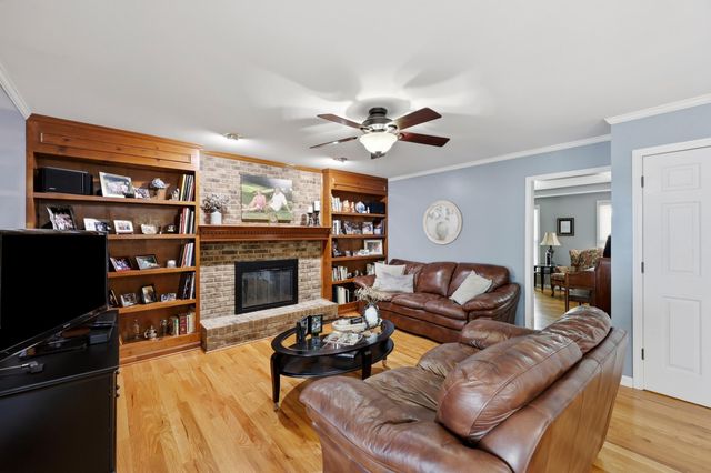 525 Woodstream Court, Lexington, KY 40515
