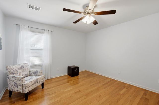 525 Woodstream Court, Lexington, KY 40515
