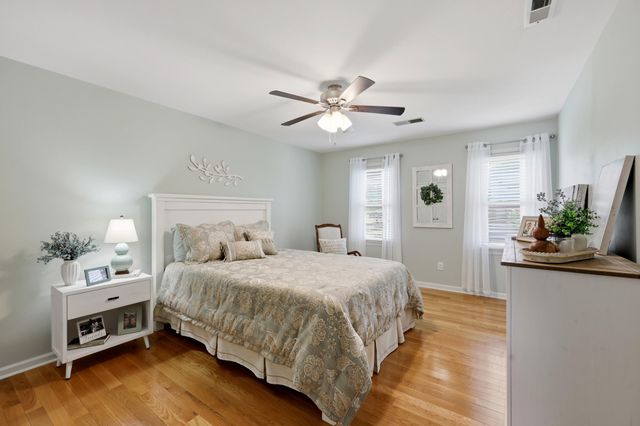525 Woodstream Court, Lexington, KY 40515