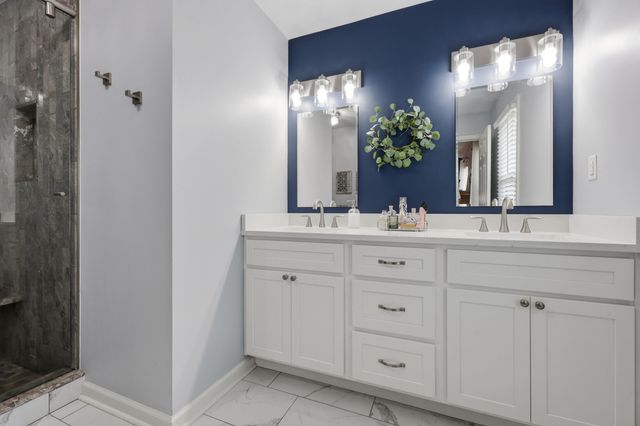 525 Woodstream Court, Lexington, KY 40515