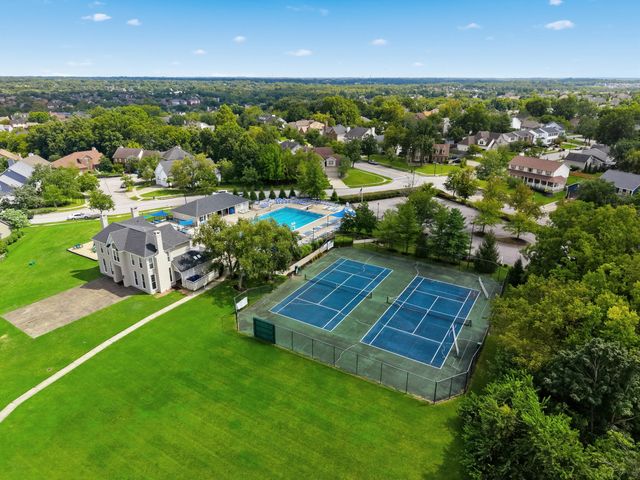 525 Woodstream Court, Lexington, KY 40515