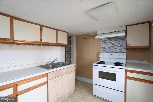 106 S 6TH ST, Denton, MD 21629