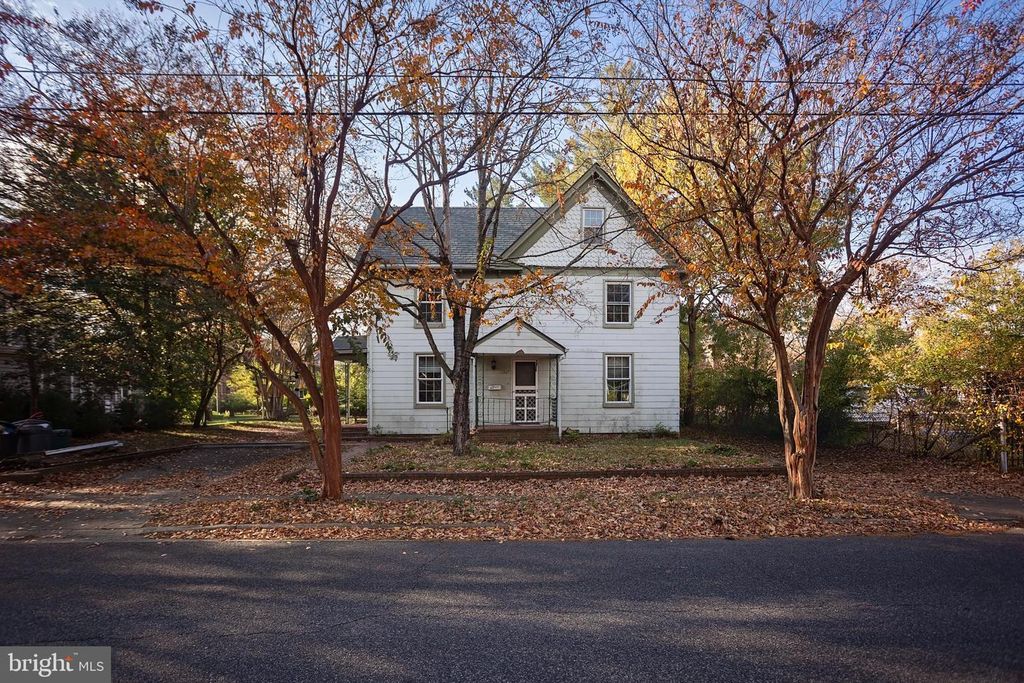 106 S 6TH ST, Denton, MD 21629