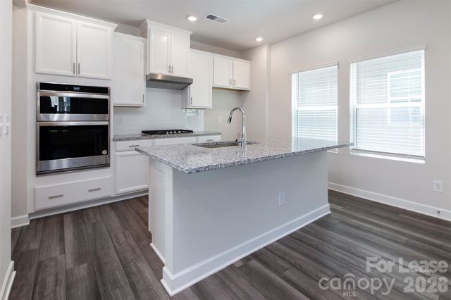 11024 Broadbent Court, Charlotte, NC 28278