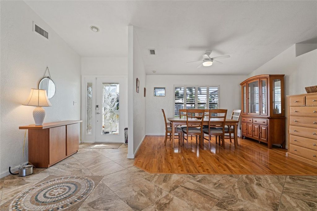 Image 22 of property listing at 136 CREEK DRIVE SE, Port Charlotte, FL 33952