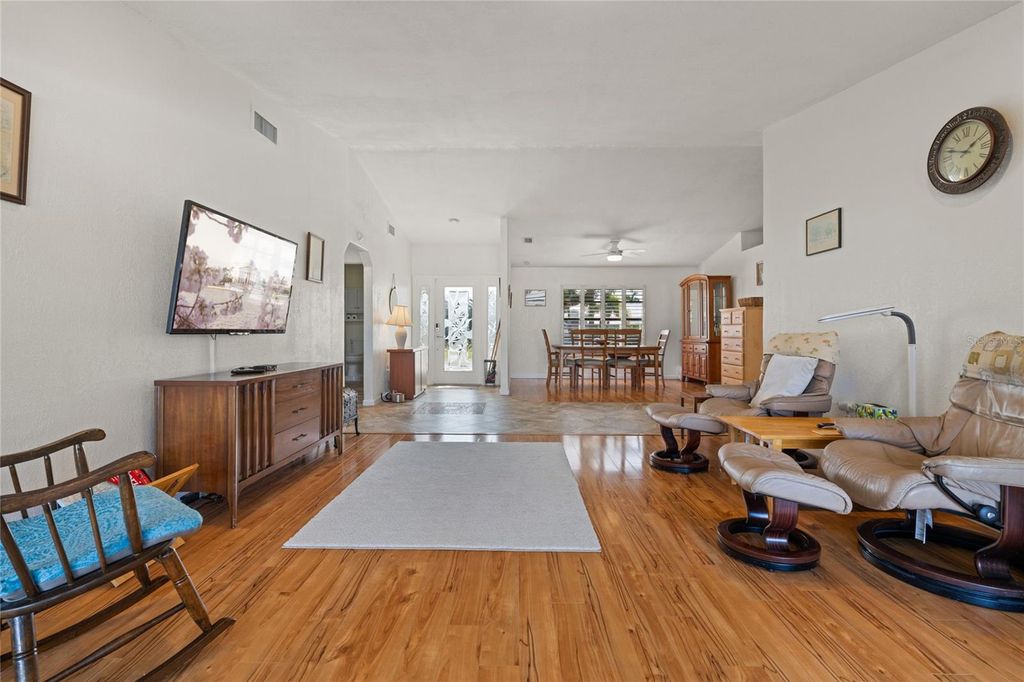 Image 25 of property listing at 136 CREEK DRIVE SE, Port Charlotte, FL 33952