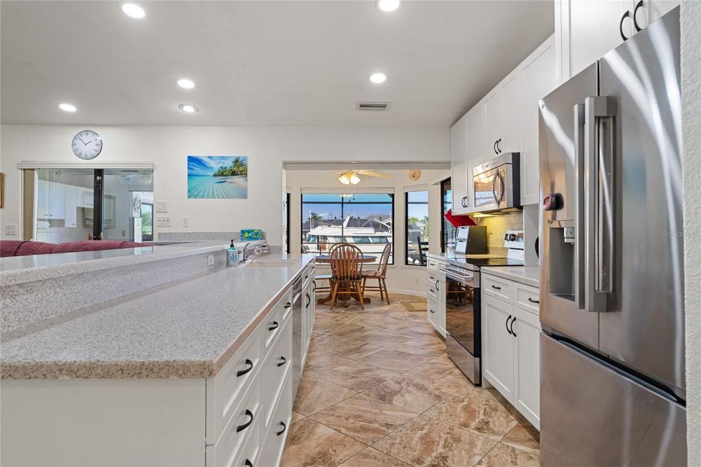 Image 28 of property listing at 136 CREEK DRIVE SE, Port Charlotte, FL 33952