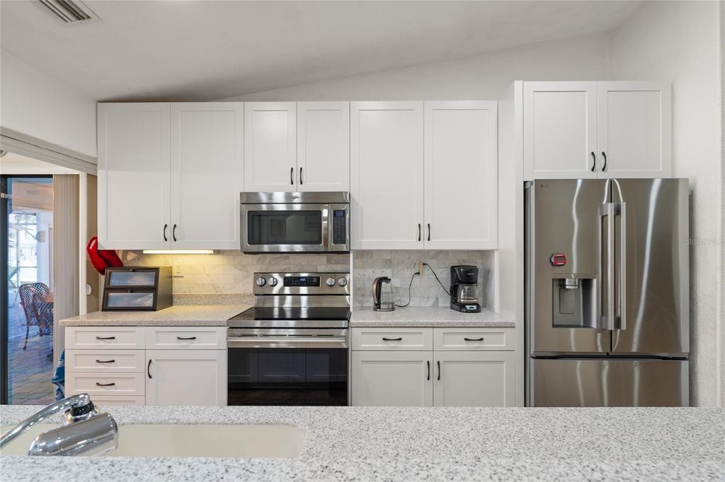 Image 29 of property listing at 136 CREEK DRIVE SE, Port Charlotte, FL 33952