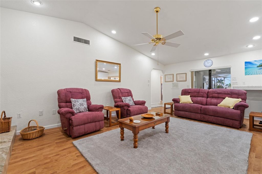 Image 33 of property listing at 136 CREEK DRIVE SE, Port Charlotte, FL 33952