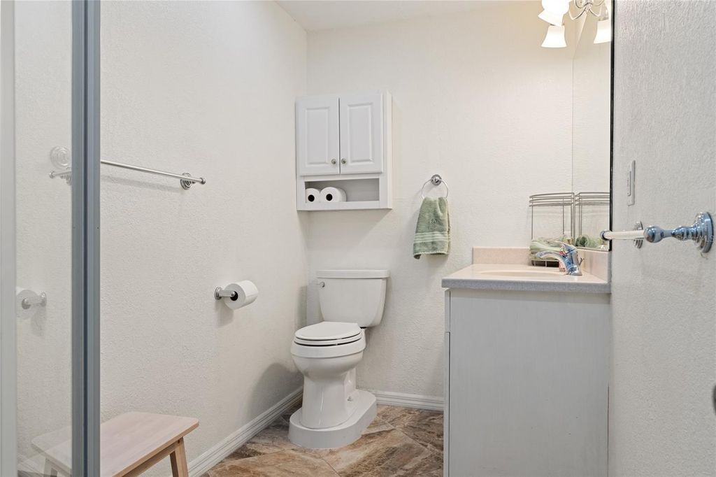 Image 45 of property listing at 136 CREEK DRIVE SE, Port Charlotte, FL 33952