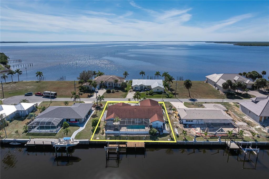 Image 76 of property listing at 136 CREEK DRIVE SE, Port Charlotte, FL 33952