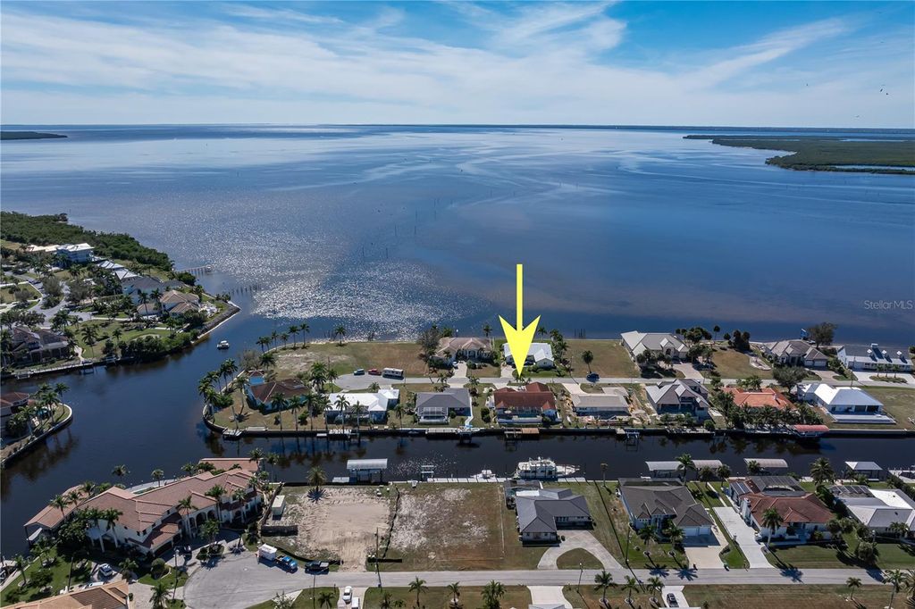 Image 77 of property listing at 136 CREEK DRIVE SE, Port Charlotte, FL 33952