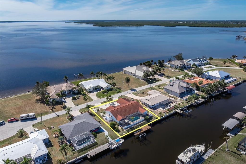 Image 79 of property listing at 136 CREEK DRIVE SE, Port Charlotte, FL 33952