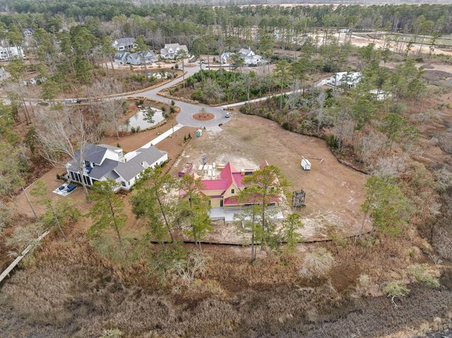 113 Silverbell Lane, Ravenel, SC 29470