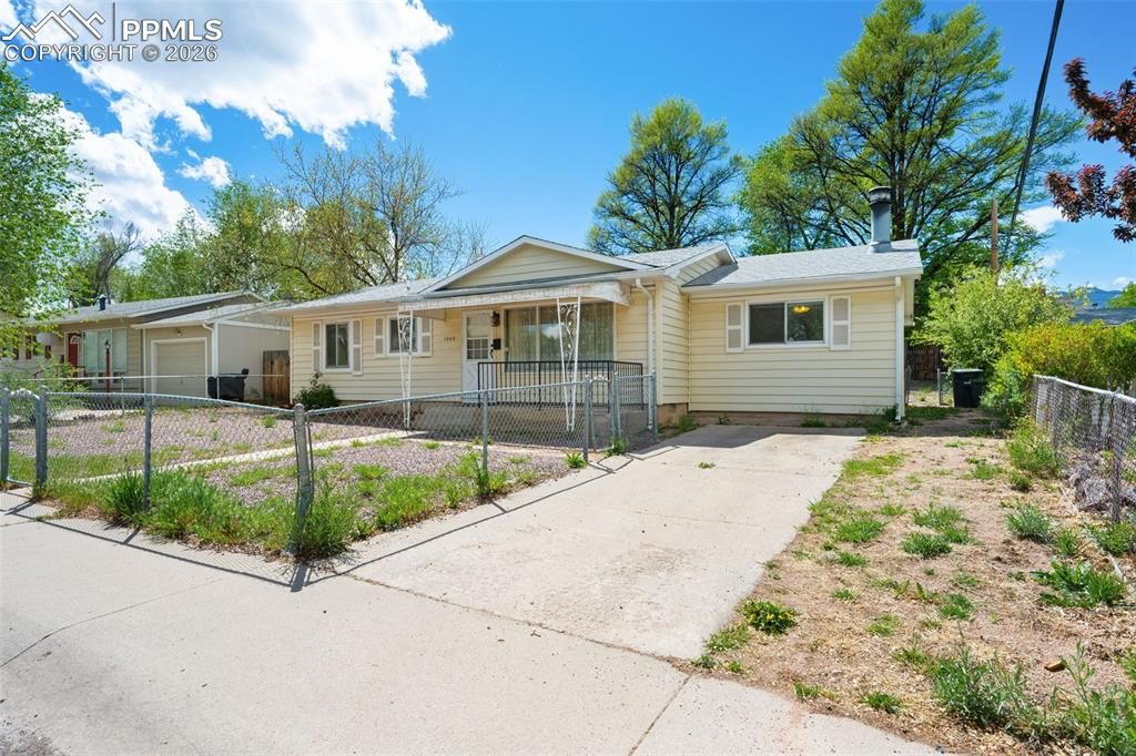 1003 Florence Avenue, Colorado Springs, CO 80905