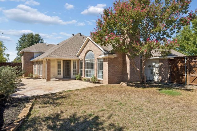 3700 Maywood Court, Carrollton, TX 75007