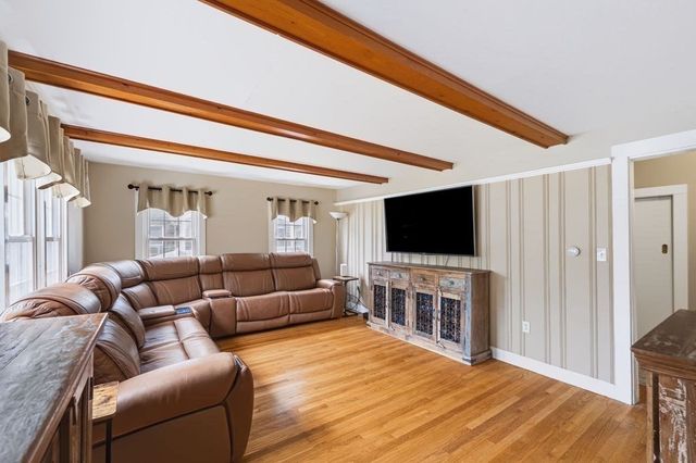 36 Myrtle Avenue, Newburyport, MA 01950