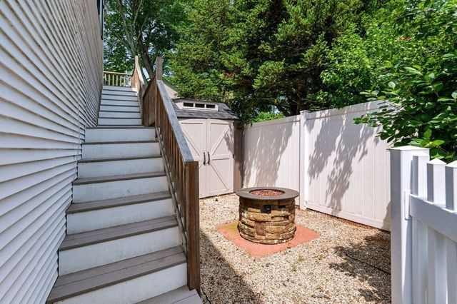 36 Myrtle Avenue, Newburyport, MA 01950