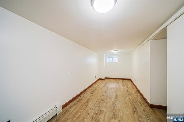 709 Kingsland Avenue, Ridgefield, NJ 07657