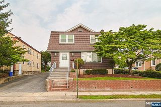 709 Kingsland Avenue, Ridgefield, NJ 07657