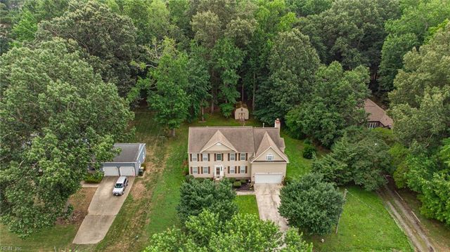 211 Bayberry LN, Yorktown, VA 23693