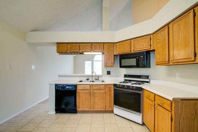 2104 Regency Drive, Flower Mound, TX 75028
