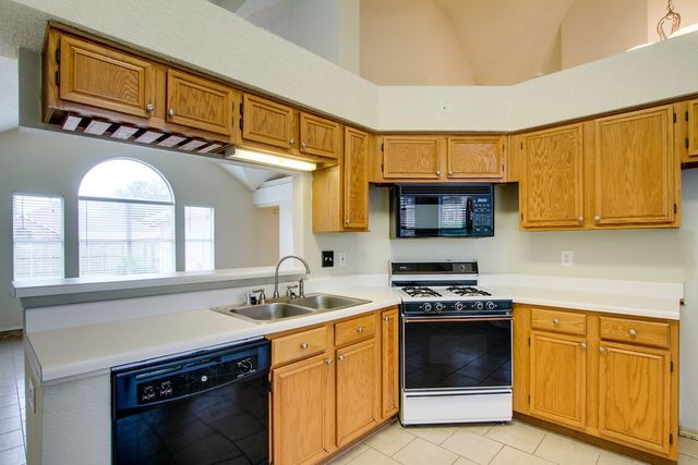 2104 Regency Drive, Flower Mound, TX 75028
