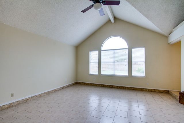 2104 Regency Drive, Flower Mound, TX 75028