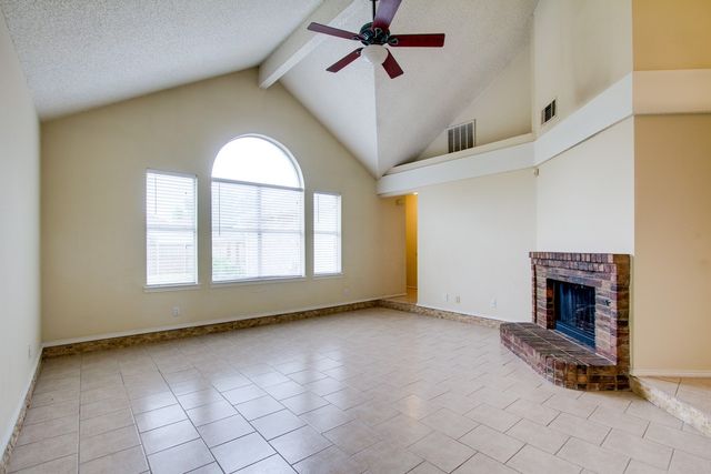 2104 Regency Drive, Flower Mound, TX 75028