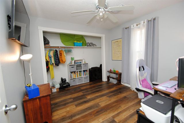 10820 Royal Magnolia Drive, Conroe, TX 77303