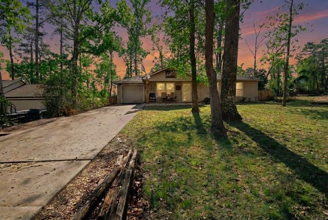 10820 Royal Magnolia Drive, Conroe, TX 77303