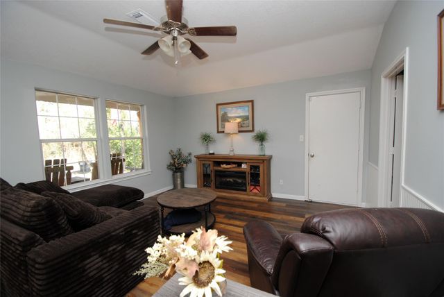 10820 Royal Magnolia Drive, Conroe, TX 77303