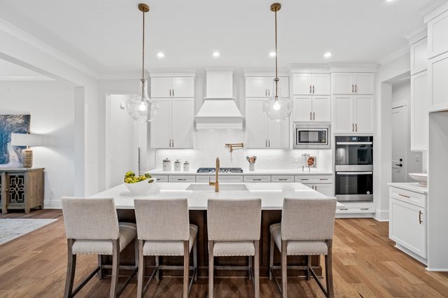 7295 Woodruff Dr, Fairview, TN 37062