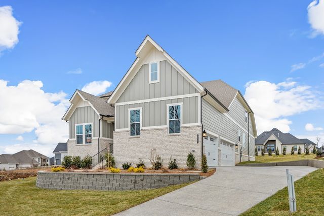 7295 Woodruff Dr, Fairview, TN 37062