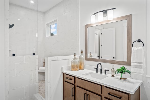 7295 Woodruff Dr, Fairview, TN 37062