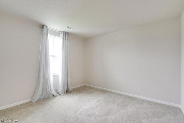 221 River Run Drive, Elyria, OH 44035