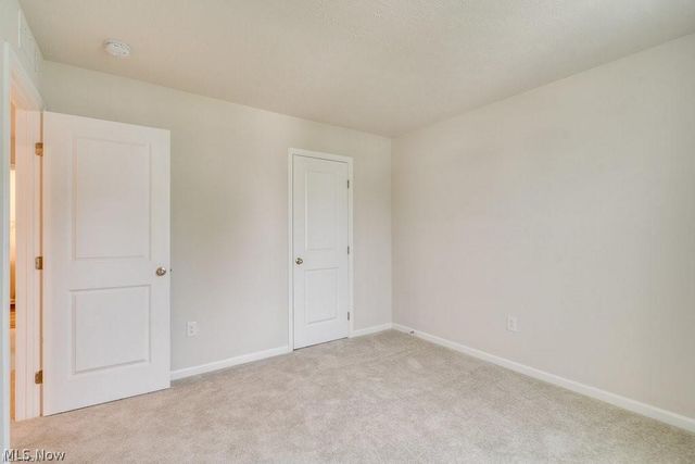 221 River Run Drive, Elyria, OH 44035