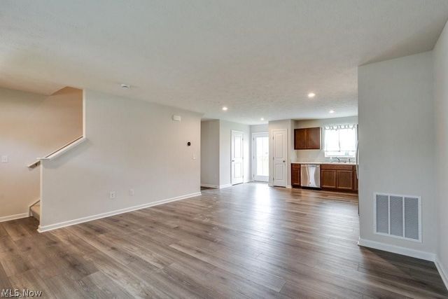 221 River Run Drive, Elyria, OH 44035