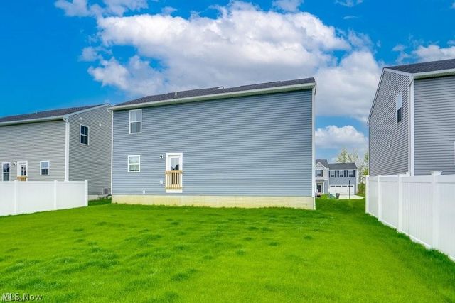 221 River Run Drive, Elyria, OH 44035