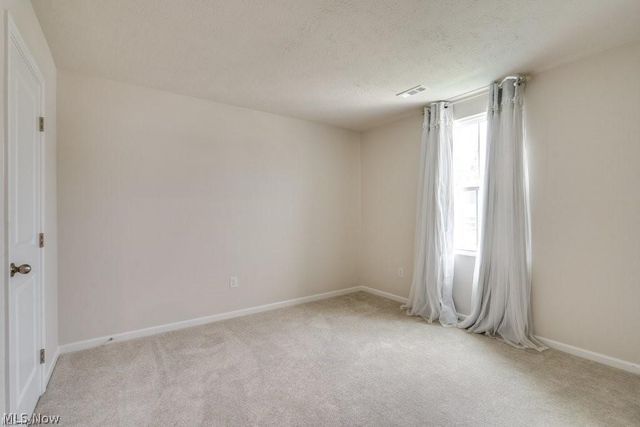 221 River Run Drive, Elyria, OH 44035
