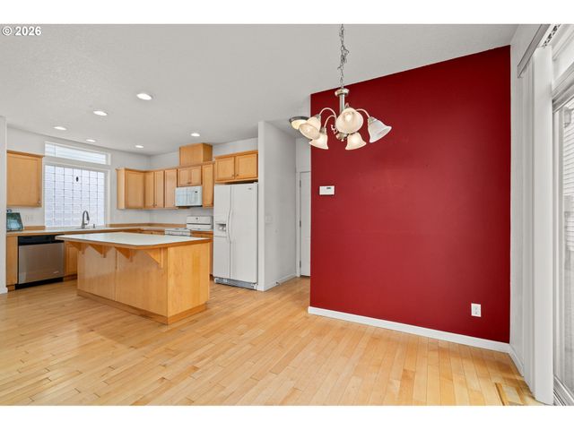 1551 Ne 103RD Ave, Hillsboro, OR 97006