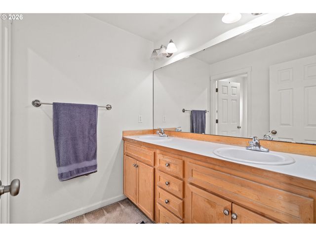 1551 Ne 103RD Ave, Hillsboro, OR 97006