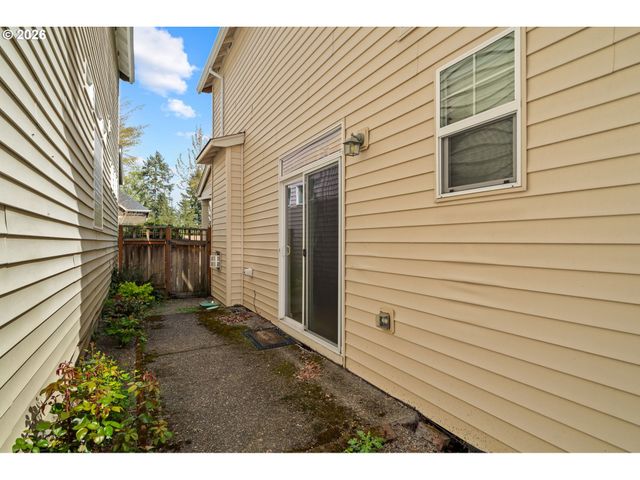 1551 Ne 103RD Ave, Hillsboro, OR 97006