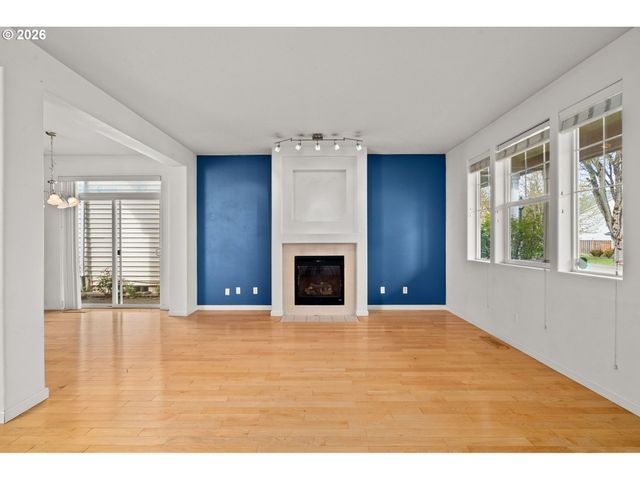 1551 Ne 103RD Ave, Hillsboro, OR 97006