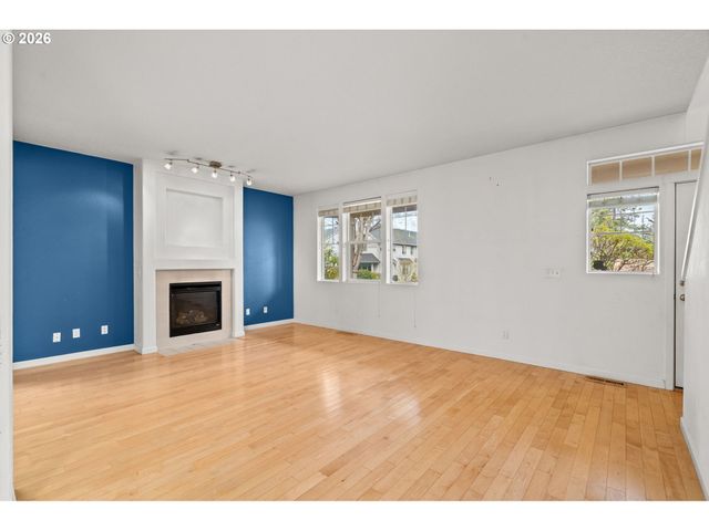 1551 Ne 103RD Ave, Hillsboro, OR 97006