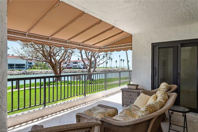 2310 Gulf Shore BLVD N 112, Naples, FL 34103