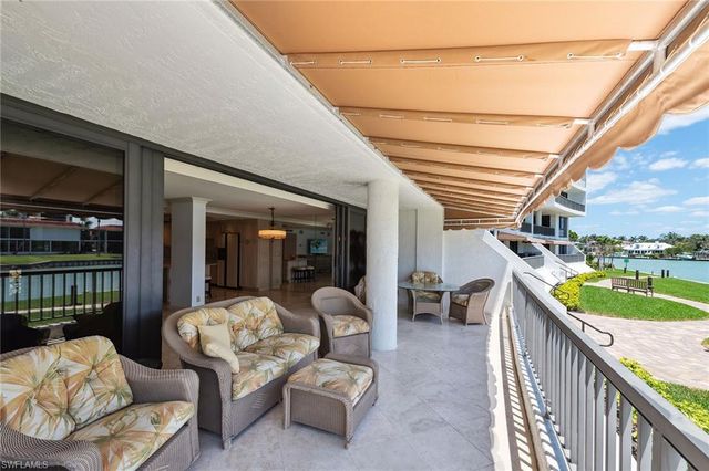 2310 Gulf Shore BLVD N 112, Naples, FL 34103