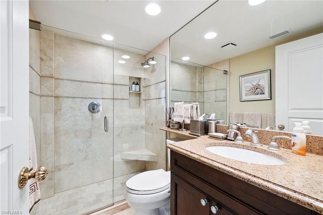 2310 Gulf Shore BLVD N 112, Naples, FL 34103